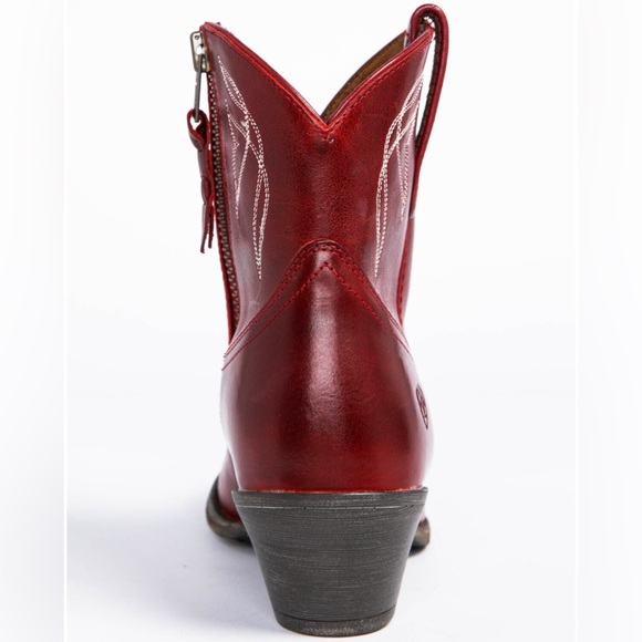 ARIAT DARLIN ROSY RED BOOTS - ROUND TOE 
SIZE 11 B - Picture 5 of 13